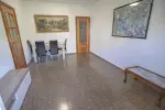 Piso Amplio de 2 habitaciones (antes 3), con ascensor y balcón a calle